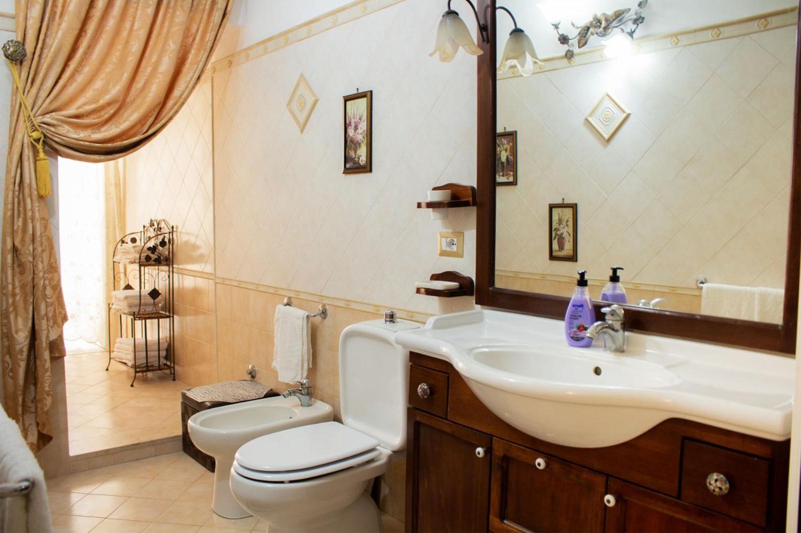 La Maison Sicula Catania Bagian luar foto