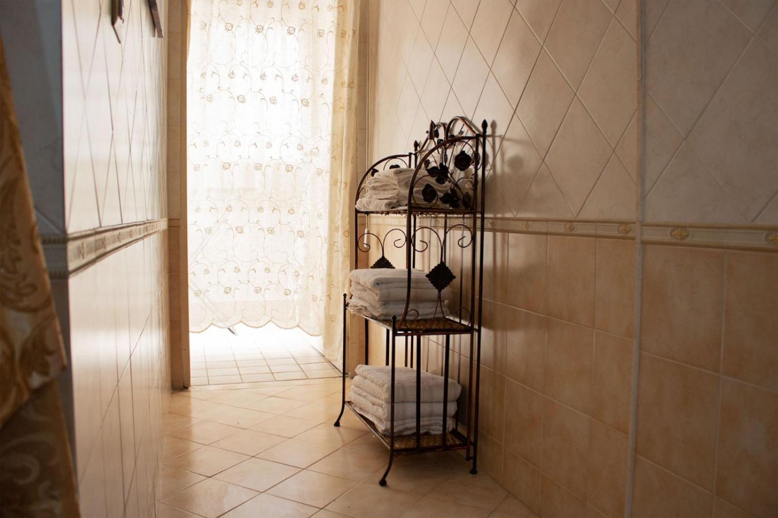 La Maison Sicula Catania Bagian luar foto